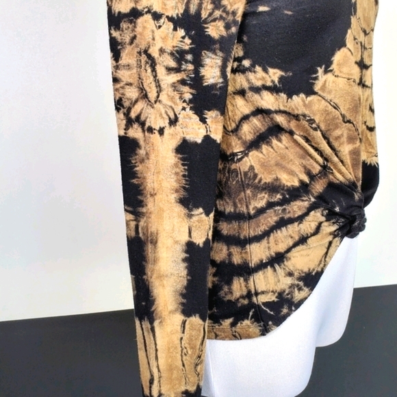 Custom Reverse Tiedye Long Sleeve Tee - Picture 5 of 12